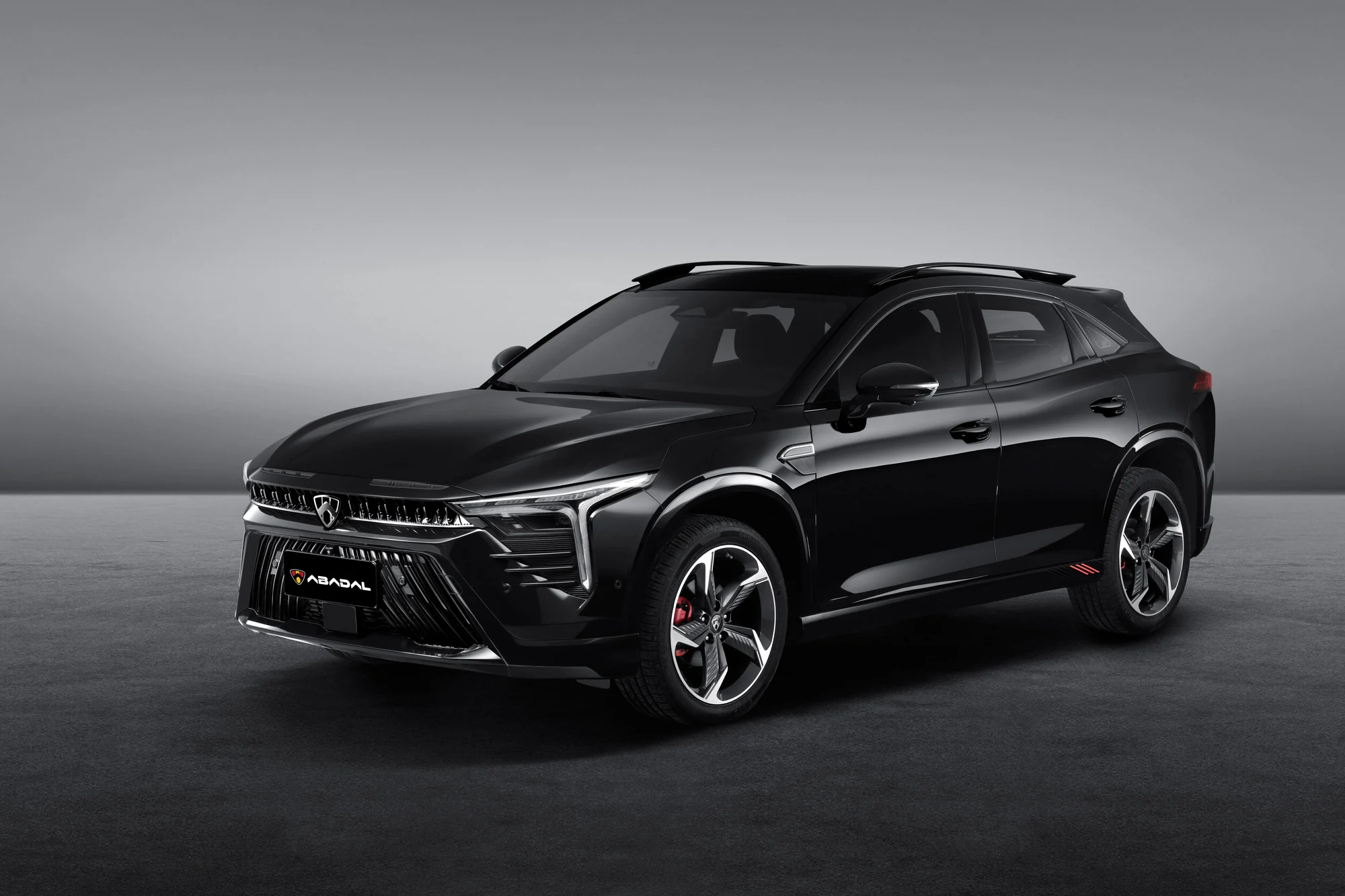 Black ABADAL NOVO, front three-quarter view against a light studio backdrop